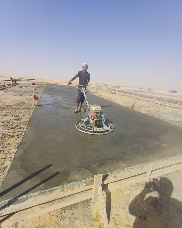 صبّ وتشطيب خرساني